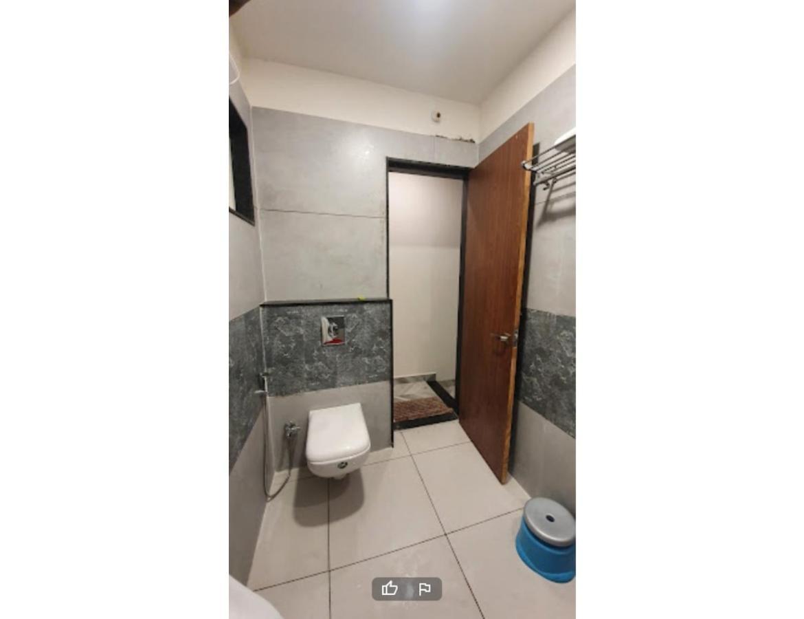 Hotel Govindam, Ujjain Exteriör bild